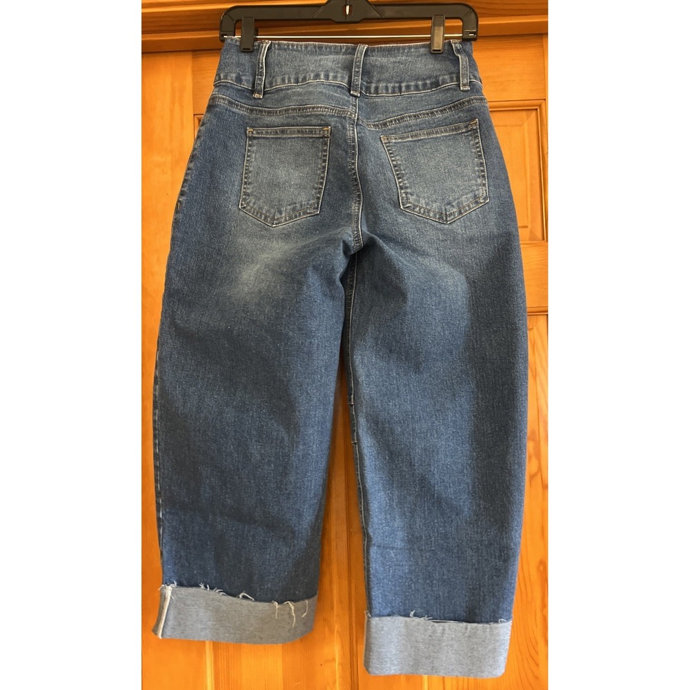 Flamingals Women's Straight Leg Cropped Cuffed Jeans Sz Small - Picture 2 of 6